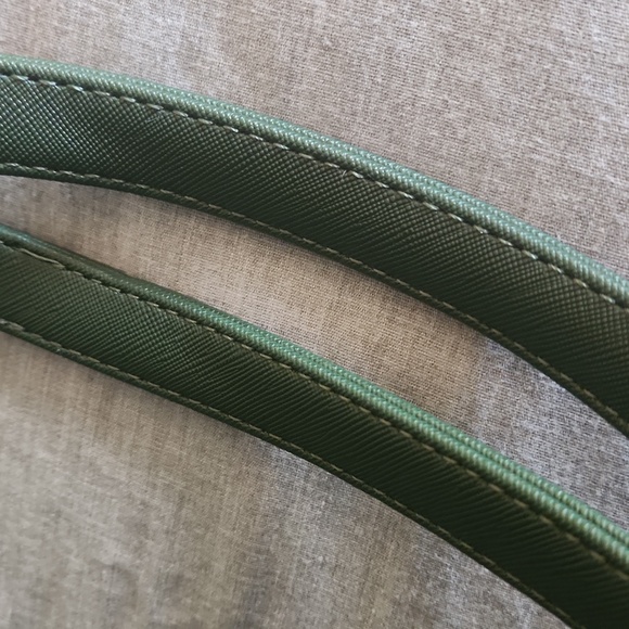 Emerald green faux leather bag - Picture 2 of 6